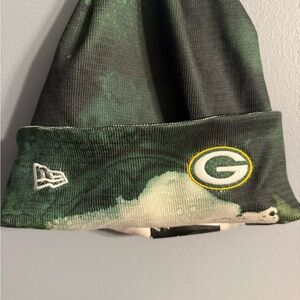 Greenbay Packers Aunthetic New Era NFL Beanie Winter Hat  2022 Field Sport NWT
